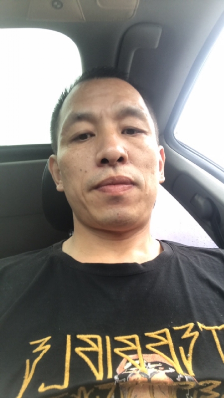 迷茫的第一张照片--杭州残疾人相亲网