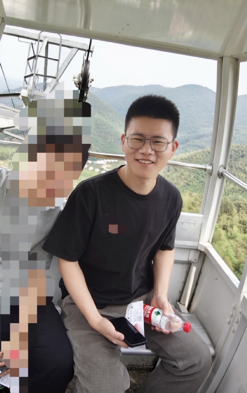 奔奔笨笨的第二张照片--杭州残疾人相亲网